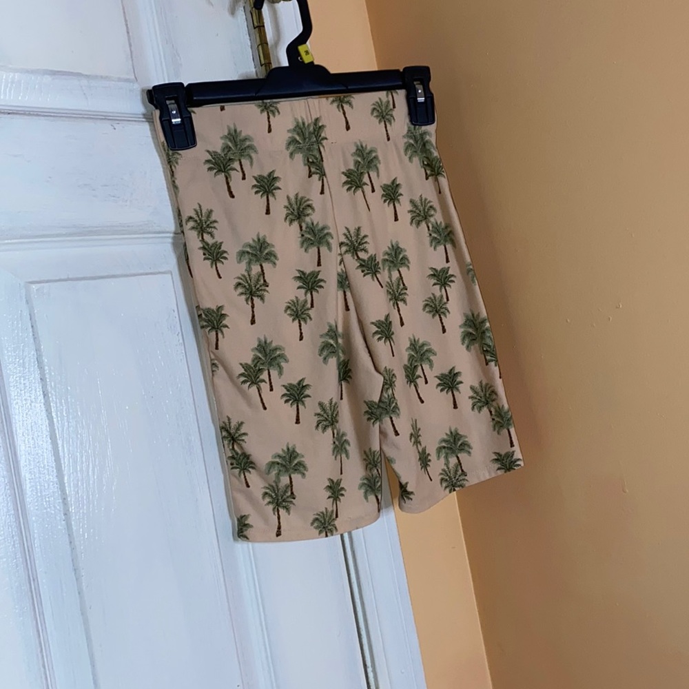 Biker shorts 🌴